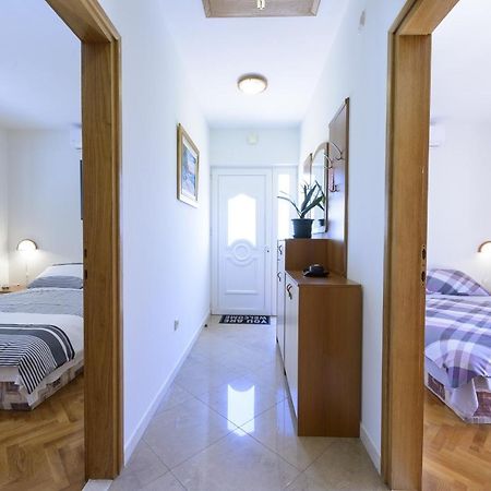 Apartment Tija Two Bedroom Apartment With Balcony And Partial Sea View Dubrovnik Exterior foto